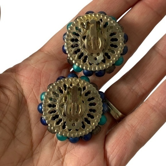 Vintage blue abstract floral clip earrings - Picture 2 of 2